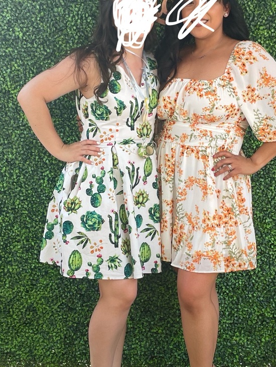 Ixia Dresses & Skirts - ModCloth - Ixia - White Cactus
Succulents Print Fit-and-Flare Dress with POCKETS